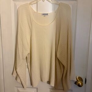 ELIZABETH AND JAMES cream pleated top